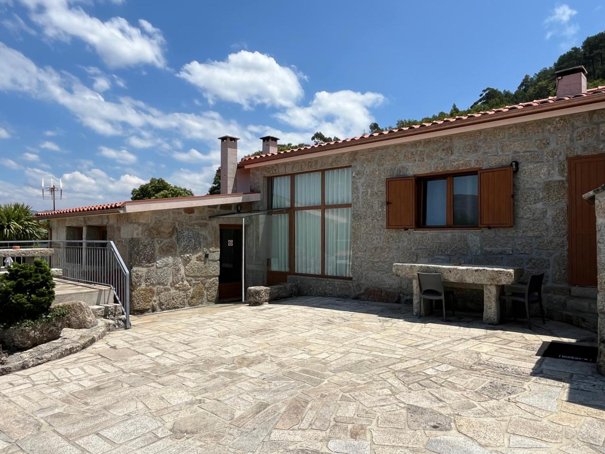Casa Da Lage - T1 Com Piscina Privada - Geres Герес Экстерьер фото