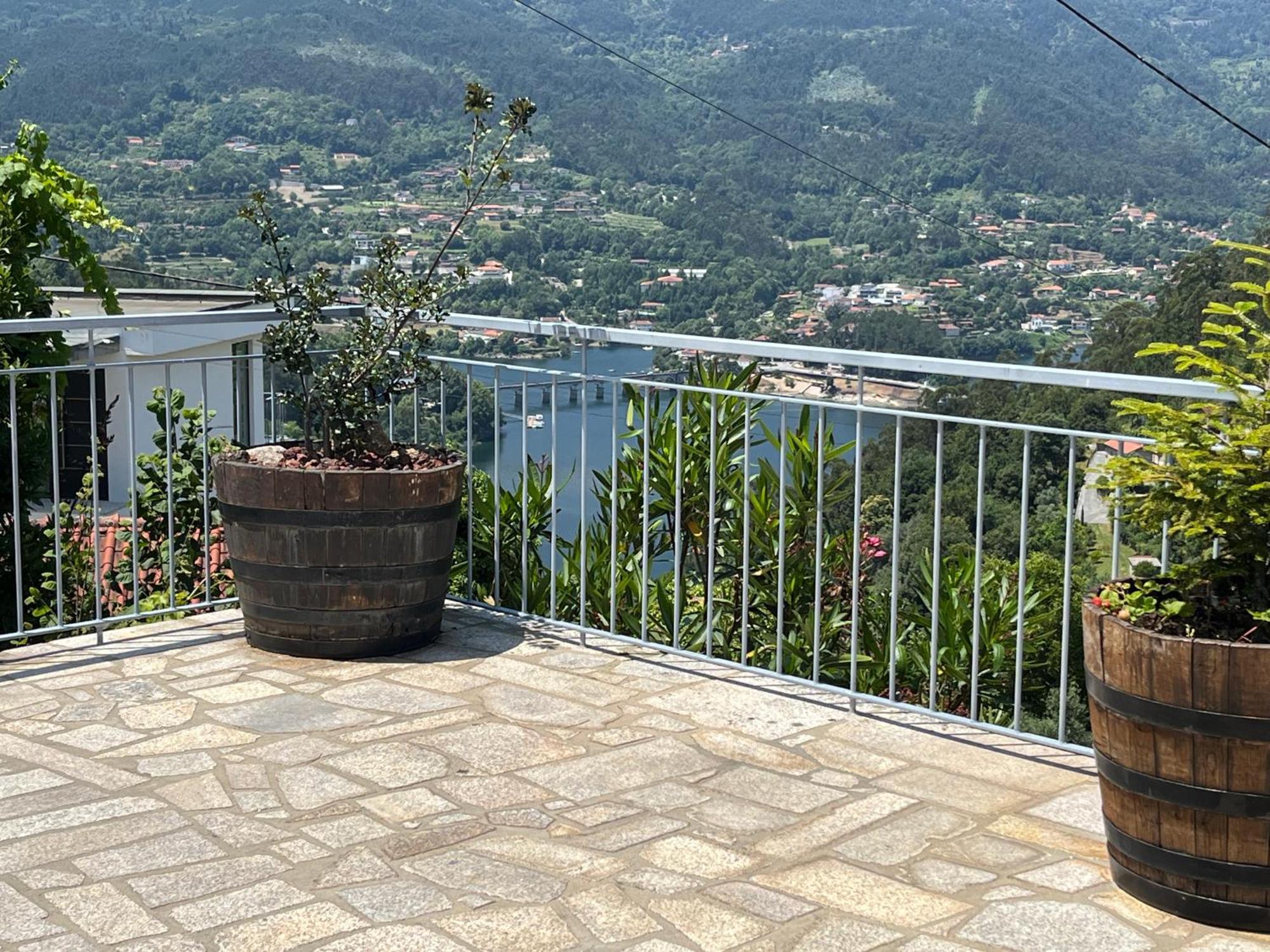 Casa Da Lage - T1 Com Piscina Privada - Geres Герес Экстерьер фото