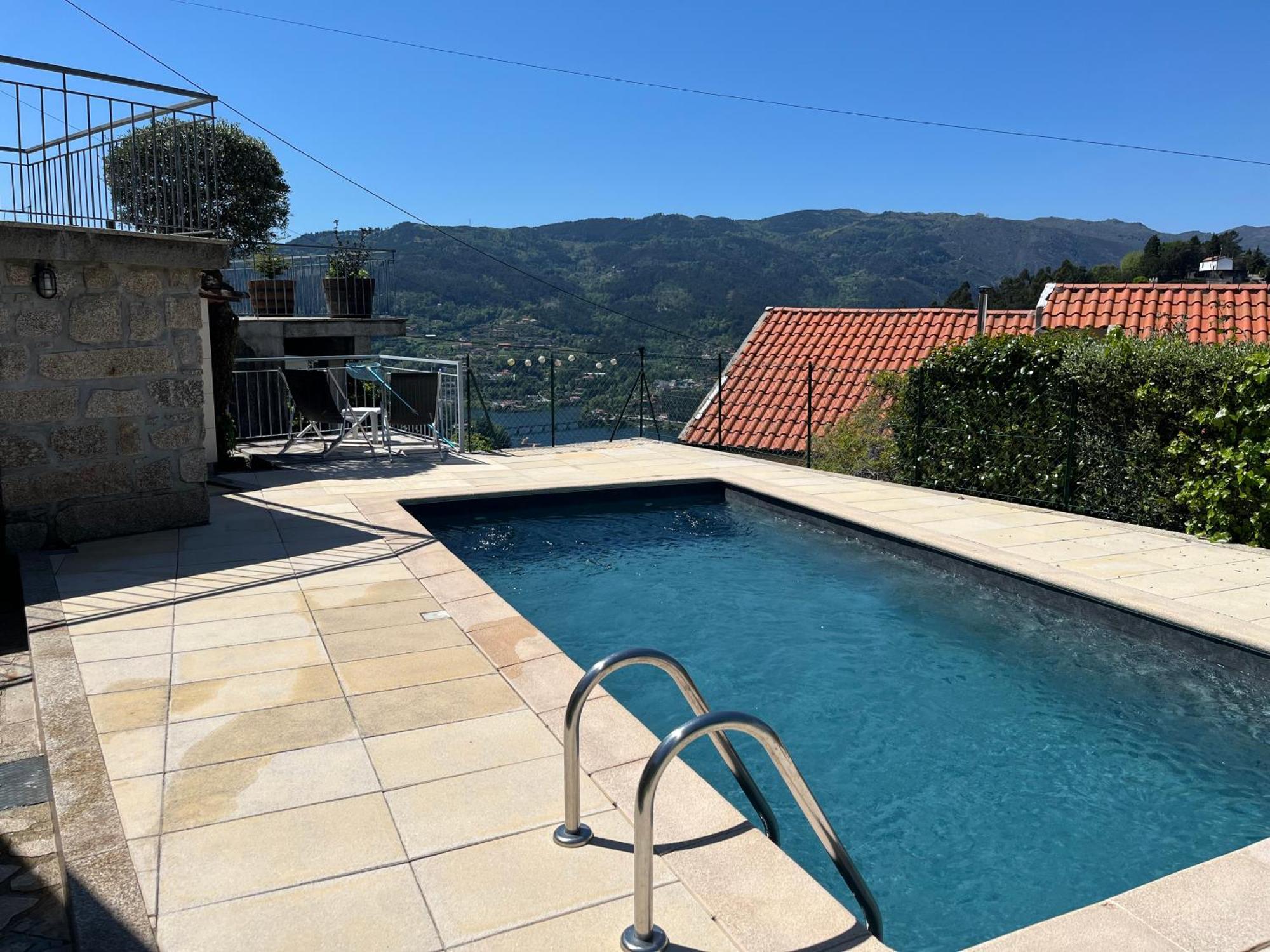 Casa Da Lage - T1 Com Piscina Privada - Geres Герес Экстерьер фото