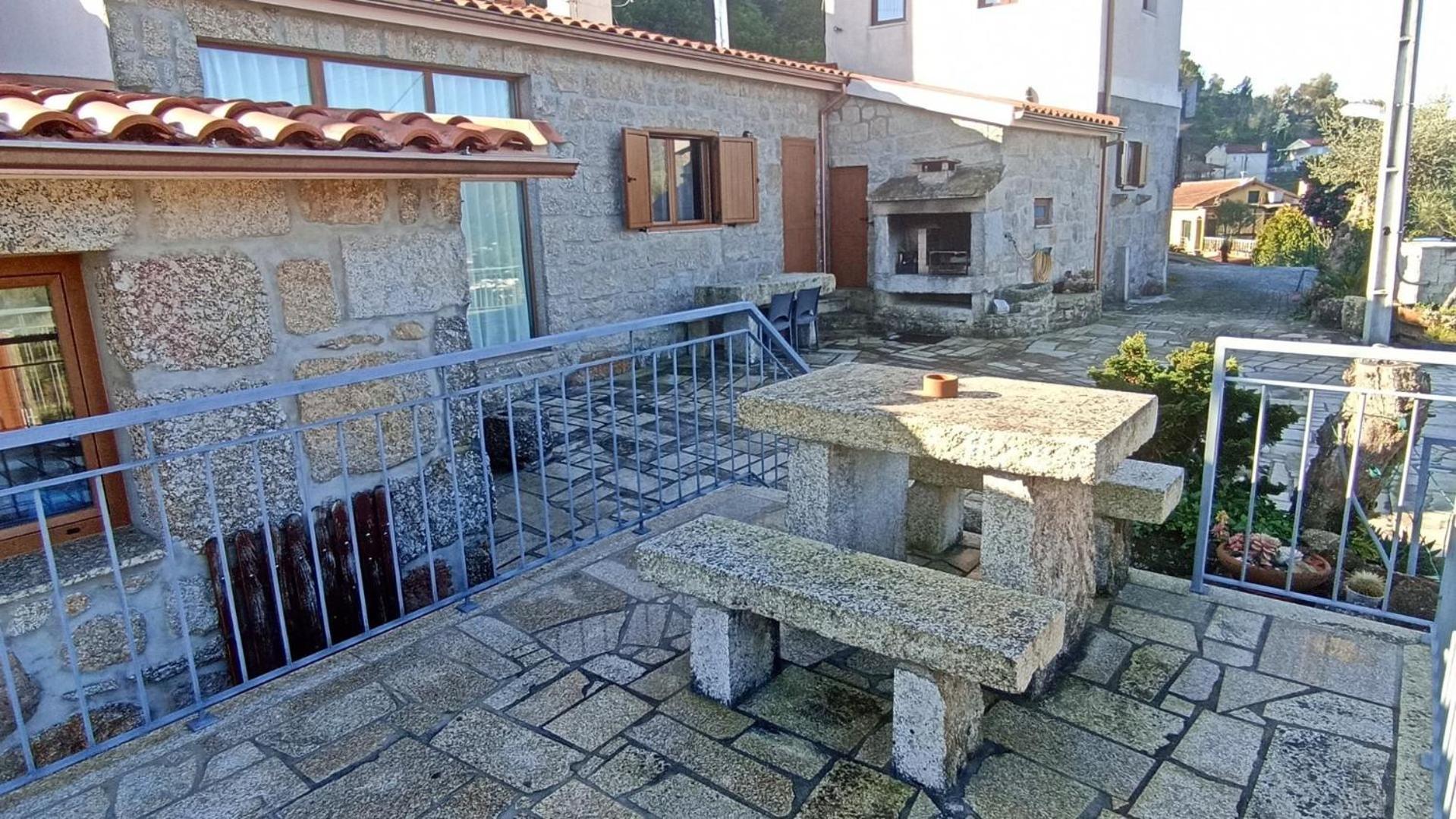 Casa Da Lage - T1 Com Piscina Privada - Geres Герес Экстерьер фото
